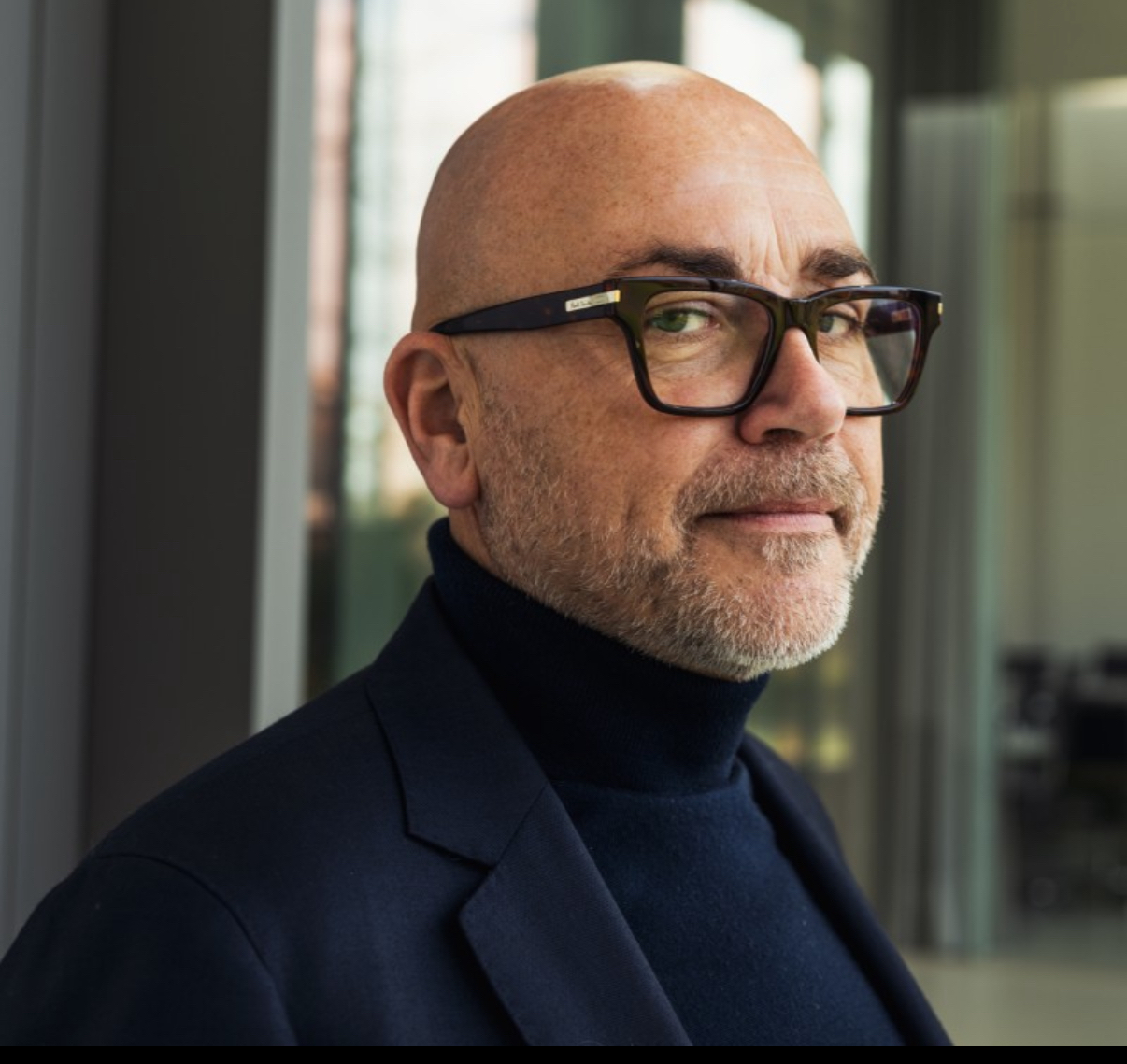 Tom Saeys Straight-Line Coach